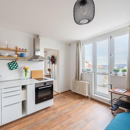 Bright Charming Apt With Terrace, Parking & Airco. Praga Exterior foto